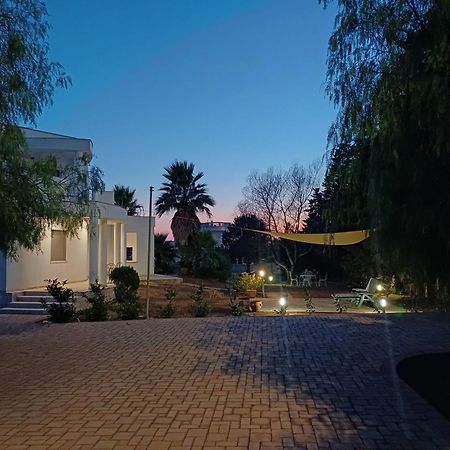 Boat Dreams , Garden Relax Apartment Matino Exterior foto