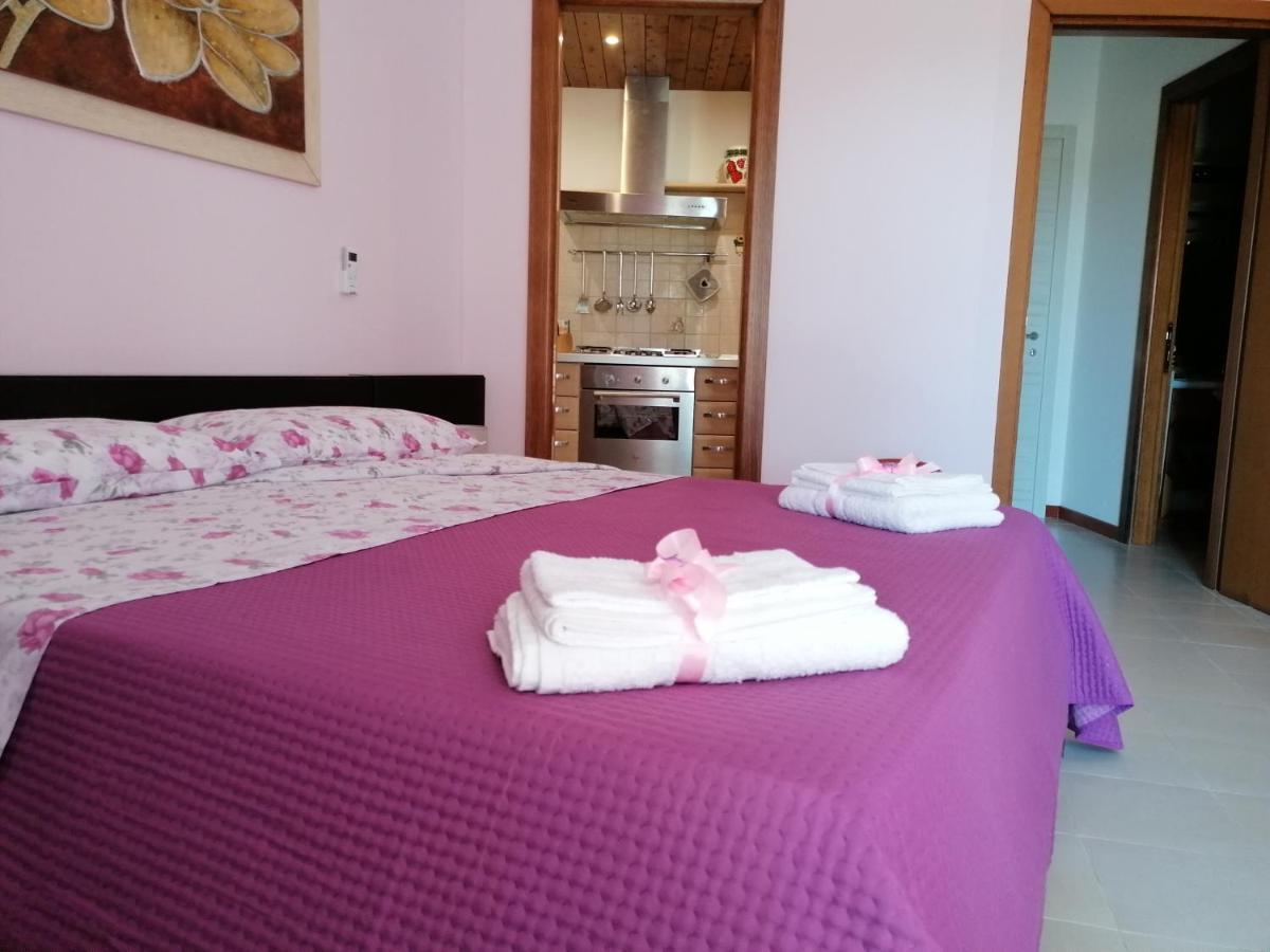 Boat Dreams , Garden Relax Apartment Matino Exterior foto