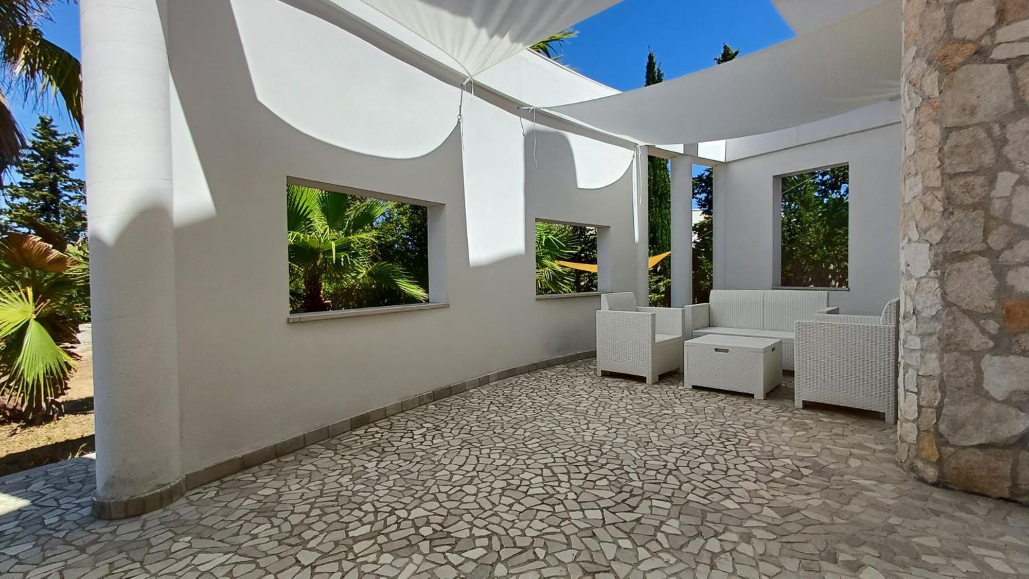 Boat Dreams , Garden Relax Apartment Matino Exterior foto